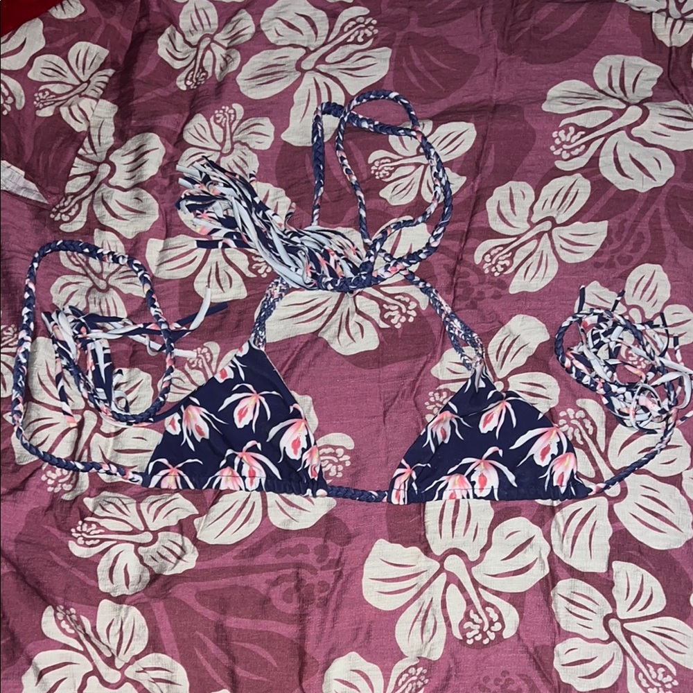 Acacia Top